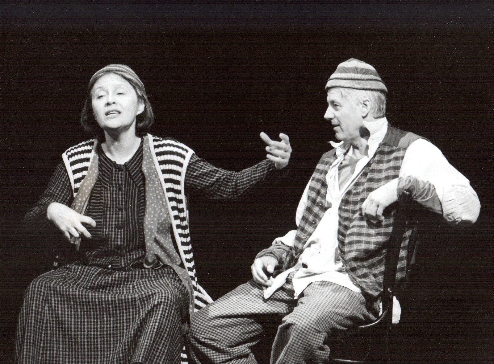 Stoličky (1999), E.Vášáryová (Starenka), E.Horváth (Starček),  Foto J.Nemčoková