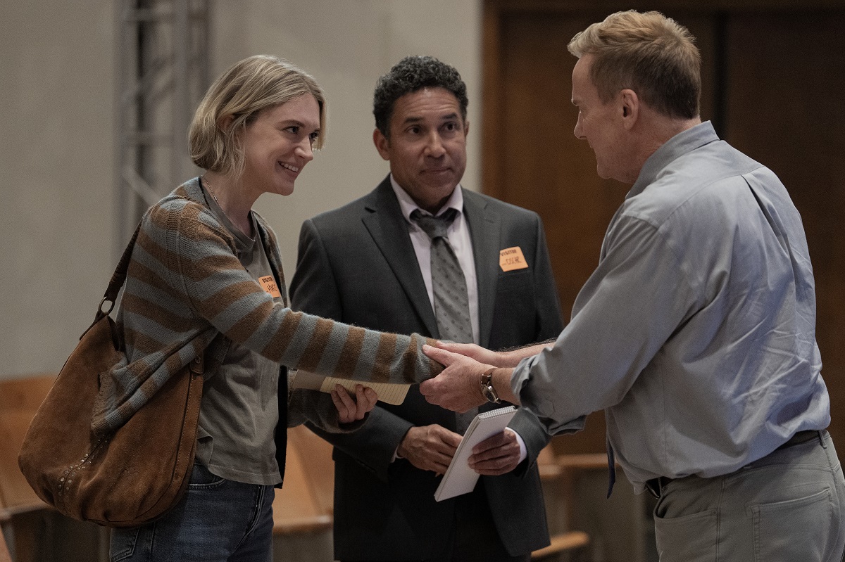 záber zo seriálu The Paper