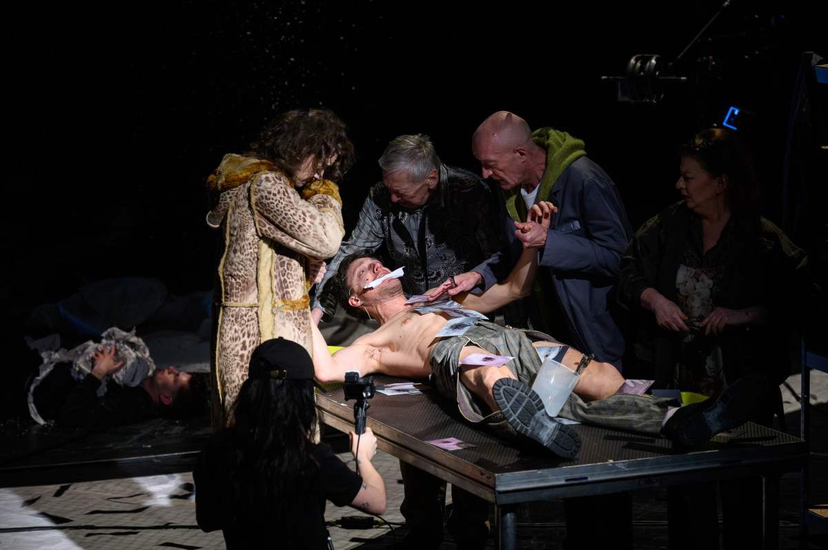 Negatívy snehu: Wetzler, Vrba, Schulman, Lux